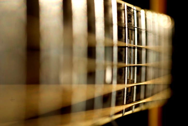 Epiphone fret buzz deals