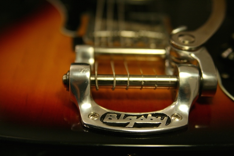 Bigsby vibrato unit